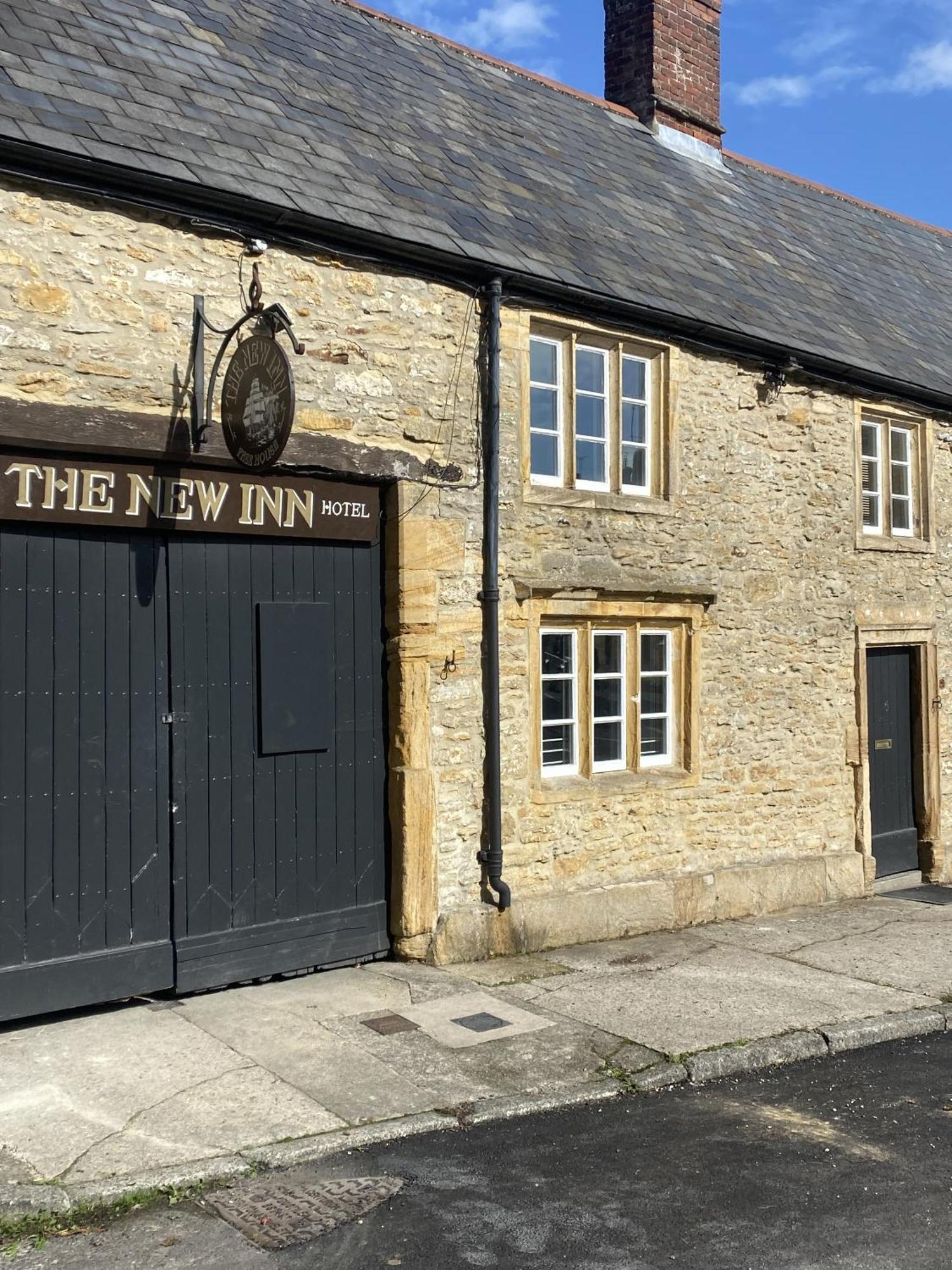 The New Inn Yeovil Buitenkant foto